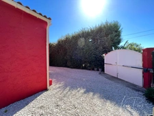 Dpt Var (83), à vendre HYERES Villa sans vis à vis- 1000m² de terrain - 3 chambres  - piscine - jardin - GARAGE.