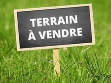 Terrain constructible à vendre de 1160 m² FAVEROLLES (02), borné - belle façade 22m- exposition SUD-OUEST, village calme.