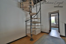 Proche Nogent-L’Artaud (8min) Chezy-Sur-Marne (6min) Maison traditionnelle de 200 m² - Vue panoramique – 5 chambres- Grande pièce de vie -Piscine -Terrasse 100m2- Sous-sol total -terrain 1384m2 DPE C 