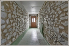 Proche VILLERS-COTTERETS (15km) et NEUILLY-SAINT-FRONT (6km)- à vendre maison en pierre mitoyenne- 85m2 - 2 pièces- 1 chambre– grenier – Terrain 164m2