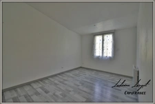 Maison à vendre 4 pièces de plain-pied Hameau de NEUILLY SAINT FRONT (02) - 86m2 habitables - 3 chambres- sous sol - Terrain 900m2 à la campagne