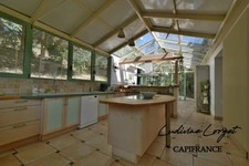 Maison à vendre à Château-Thierry (02) – 260 m² – 4 chambres + bureau – Sous-sol 70 m² – Terrasse 70 m² – Terrain clos 1 464 m² – Très belle vue – Exposition Est/Ouest – Proche écoles – Quartier calme