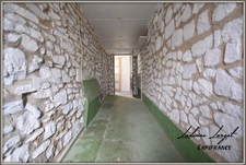 Proche VILLERS-COTTERETS (15km) et NEUILLY-SAINT-FRONT (6km)- à vendre maison en pierre mitoyenne- 85m2 - 2 pièces- 1 chambre– grenier – Terrain 164m2