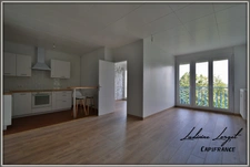 Appartement à vendre 2 pièces SOISSONS (02) quartier Le Mail – 56m2 – 1 chambre – 1 place de parking – vue sur l’Aisne – Dernier étage 