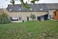 LEUILLY SOUS COUCY (02)- 160m2-Maison en pierre à vendre 7 pièces - 6 chambres dont une suite parentale de plain-pied - Garage – Dépendance - Terrain clos de 1 199 m²