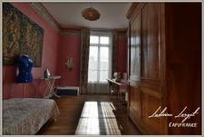 Farmhouse with a bourgeois house for sale - North of Soissons (02 Aisne) (14km) – 335 m² house with 6 bedrooms - Outbuildings - Garages - Sheds - Ideal for an entrepreneur/craftsman - 1.18ha of land 