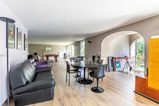  MAISON BOURGEOISE A VENDRE 11 PIECES (SOiSSONS) – 406 m² – 6 CHAMBRES – 5 SALLES D’EAU / SALLE DE BAINS – SALLE DE RECEPTION- SOUS- SOL – GARAGE - PISCINE – JARDIN DE 1 430 m²
