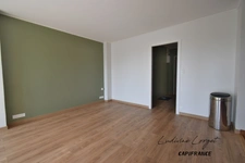 Appartement à vendre 2 pièces SOISSONS (02) quartier Le Mail – 56m2 – 1 chambre – 1 place de parking – vue sur l’Aisne – Dernier étage 