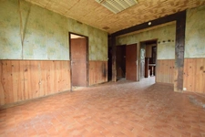 A vendre Chalet à rénover sur terrain à bâtir - 3 pièces 55m2 de plain-pied avec sous-sol total proche Oulchy-Le-Château 8min -Soissons 16min – terrain à bâtir 2592 m2 - au calme 