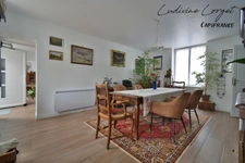 Maison à vendre à Gizy (02) 5 pièces - 114 m² – 3 chambres – Dépendance 47 m² – Garage –Toiture neuve –  DPE D - Terrain 645m2 – Exposition Sud 