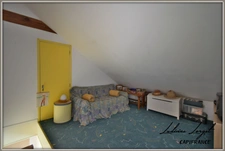 Maison à vendre 6 pièces proche de CHATEAU-THIERRY (02) 154m2 -3 chambres - 1 pièce bureau-  Garage semi couvert - cour 65m2 - Terrasse-