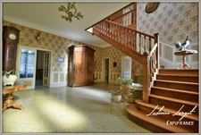 Farmhouse with a bourgeois house for sale - North of Soissons (02 Aisne) (14km) – 335 m² house with 6 bedrooms - Outbuildings - Garages - Sheds - Ideal for an entrepreneur/craftsman - 1.18ha of land 