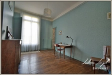 Farmhouse with a bourgeois house for sale - North of Soissons (02 Aisne) (14km) – 335 m² house with 6 bedrooms - Outbuildings - Garages - Sheds - Ideal for an entrepreneur/craftsman - 1.18ha of land 