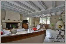 Maison à vendre 6 pièces proche de CHATEAU-THIERRY (02) 154m2 -3 chambres - 1 pièce bureau-  Garage semi couvert - cour 65m2 - Terrasse-