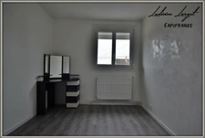 Maison traditionnelle à vendre sans travaux à NEUILLY-SAINT-FRONT(02) quartier calme - 4 pièces- 93 m² habitables - garage – Proche des écoles - Terrain 449m2. DPE C.