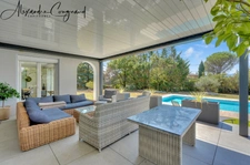 For sale SAÏX (81) - Architect-designed P8 house of 309 m² with swimming pool, large building plot and view of the Montagne Noire