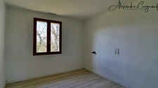 A vendre DOURGNE (Tarn) maison rénovée de 153 m², 4 chambres, vue dégagée sur la Montagne Noire, terrain 1,79 ha