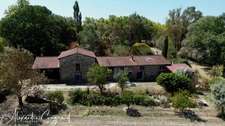 Soual (81) — Corps de ferme 187 m², 6 chambres, dépendances 440 m², terrain 9 800 m²