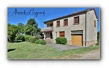 A vendre DOURGNE (81) - Maison de 158 m² avec 5 chambres - Double garage 195 m² - Terrain 3500 m² - Idéale famille ou artisan