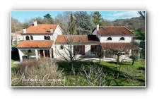 Dpt Tarn (81), à vendre SAIX maison P8 de 208 m² sur terrain de 2400 m² avec dépendance d'environ 95 m²