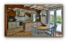À vendre - Saint-Amancet (81) - Maison P6 de plain-pied d'environ 146 m² - 3 chambres - Terrain de 2200 m²