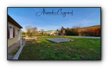 A vendre maison de plain-pied RT2012 de 84 m² avec 3 chambres, jardin et carport