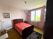 House for sale 8 rooms SAINTES (17)