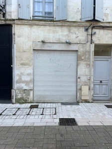 Dpt Charente Maritime (17), à vendre SAINTES Locaux d'activité 