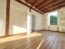VENTE A TERME LIBRE - Ensemble de 2 maisons indépendantes à vendre, BUSSAC SUR CHARENTE (17)