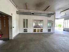 Atelier à vendre proche de SAINTES (17)