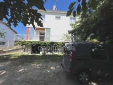 House for sale 8 rooms SAINTES (17)