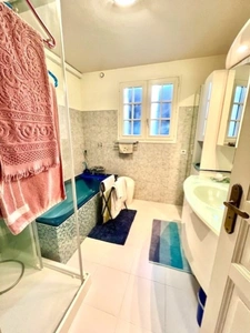 Maison à vendre 6 pièces LA CHAPELLE DES POTS (17)