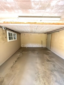 Maison à vendre 8 pièces SAINTES (17)