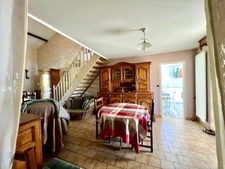 Maison à vendre 6 pièces LA CHAPELLE DES POTS (17)
