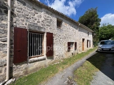 Ensemble de 2 maisons indépendantes à vendre, BUSSAC SUR CHARENTE (17)