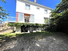 House for sale 8 rooms SAINTES (17)
