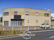 COMMERCIAL PREMISES - Currently a Bakery - FOR RENT SAINT CYPRIEN (66)