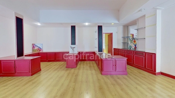 Local commercial 100 m² – Emplacement Numéro 1 à Amélie-les-Bains (66) Proche des Thermes