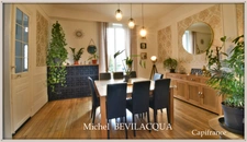 NEVERS (58), Propriété de charme 12 pièces, 265 m² habitables, 8 chambres, grandes annexes, piscine, terrain 1100 m²