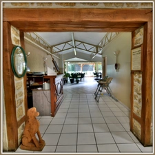 Dpt Cher (18), for sale near NEVERS in CUFFY Bar restaurant, beautiful recognized establishment, traditional cuisine 