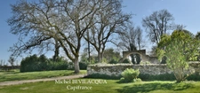 Propriété de 8074 m², anciennes dépendances du Château d'OUROUER à vendre OUROUER LES BOURDELINS (18) 