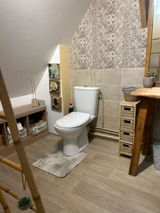 SAINT-VINCENT-DES-BOIS (27) – MAISON DE FAMILLE OU PROJET DE GÎTES – 7 PIÈCES, 5 CHAMBRES – TERRAIN ARBORÉ DE 5 205 M²