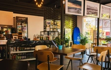 À Vendre : Bar à Rouen Rive Droite, 134 m² sur 2 Niveaux avec Terrasse