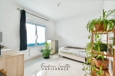 Maison à vendre 5 pièces VERTUS (51) de plain pied avec garage, terrain, 4 chambres 