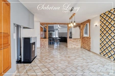 Maison à vendre 7 pièces LE MESNIL SUR OGER (51) - 149m² - Cour - Ancien gîte - Dépendance et Caveau