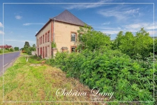 ✨ Maison de caractère à rénover – 172 m² habitables, grange et 5 420 m² de terrain - BOURSAULT