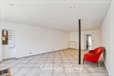 House for sale, 3 rooms (51) Montmirail - 74.42m² with courtyard and small garden - 2 bedrooms