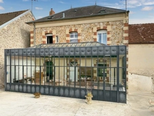House for sale 8 rooms MONTMIRAIL (51)