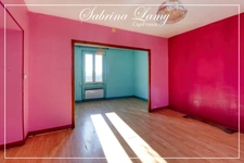 Maison à vendre 7 pièces à Chartèves de 180m² A RENOVER