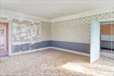 ✨ Maison de caractère à rénover – 172 m² habitables, grange et 5 420 m² de terrain - BOURSAULT